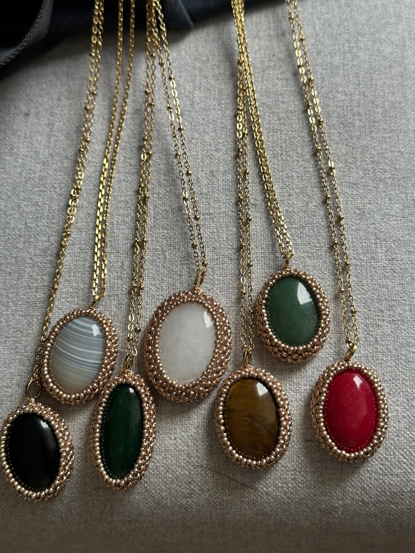 Agate Pendant Necklace