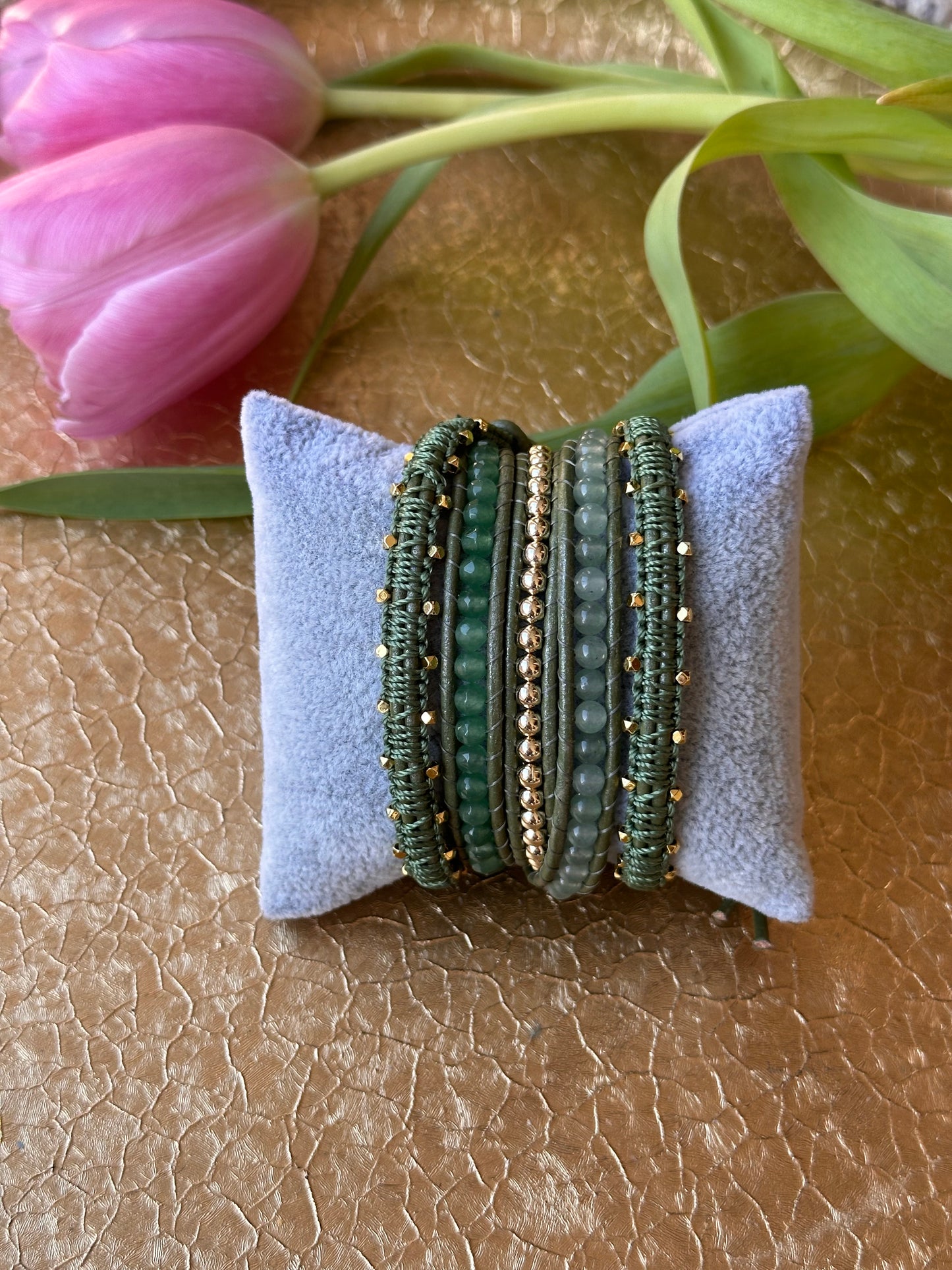 5-wrap Bracelet in Green and Gold